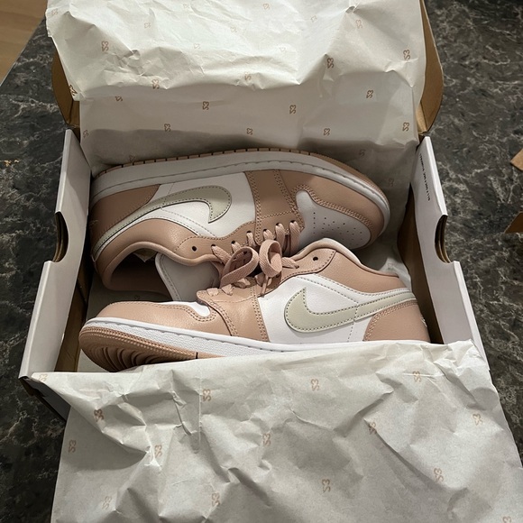 Womens Air Jordan 1 Low Sneakers - Picture 9 of 10